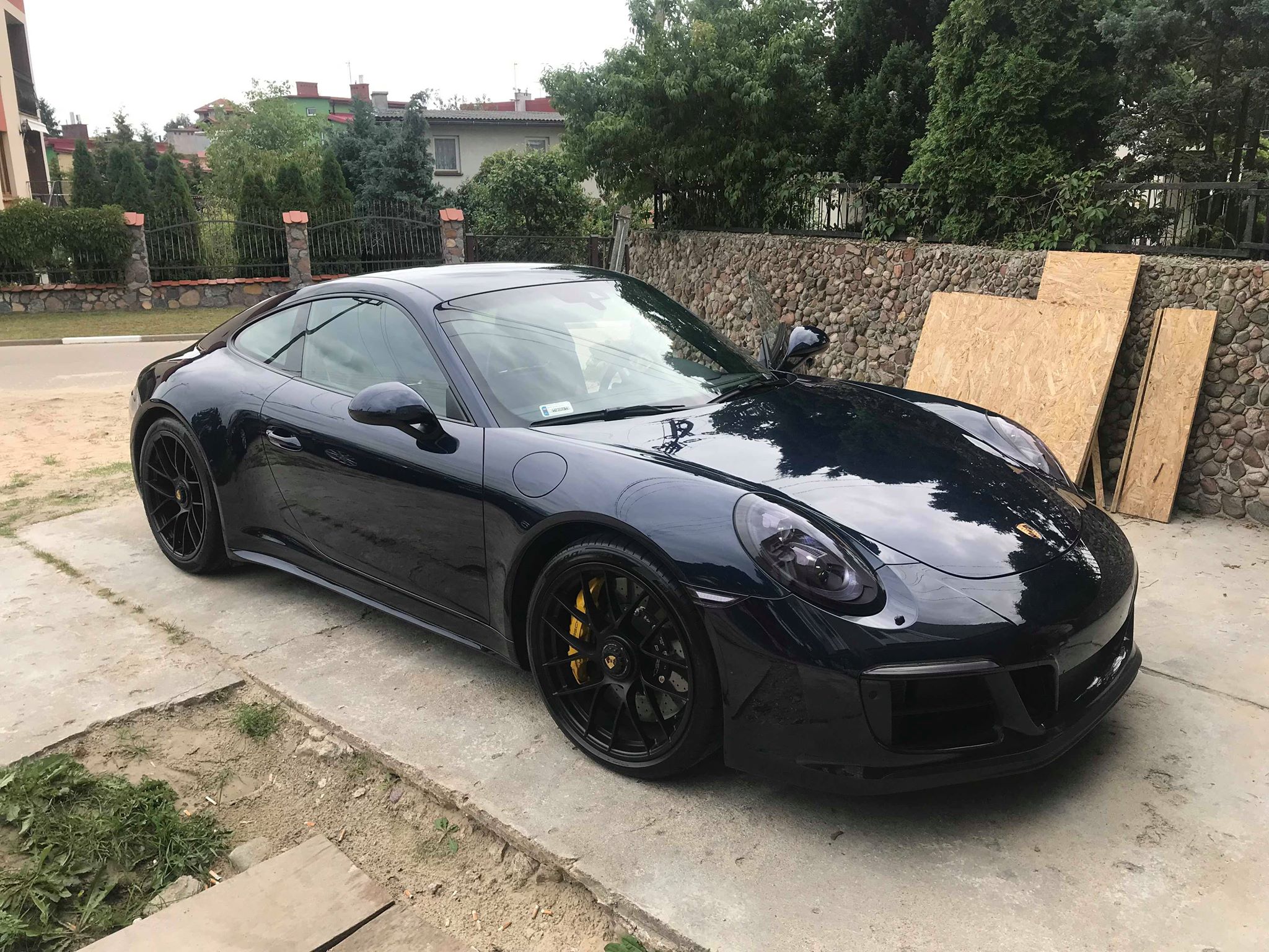 Porsche